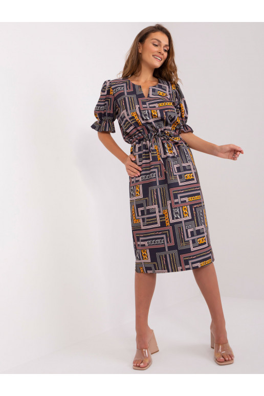 Laisvalaikio suknelė su raštais