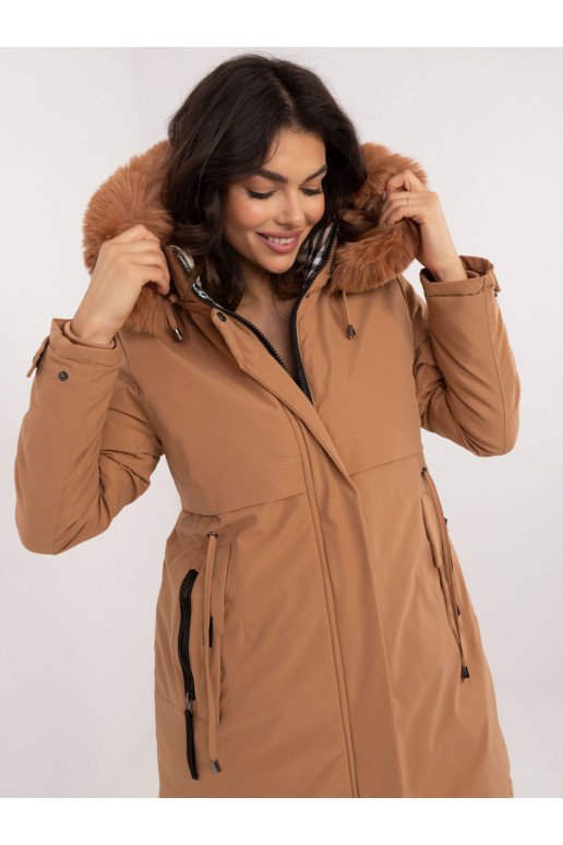 Striukė su gobtuvu rudos spalvos