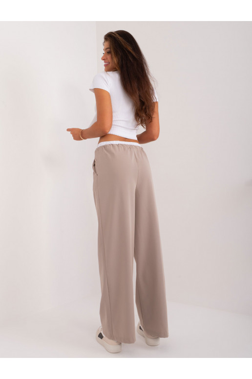 Kelnės smėlio spalvos