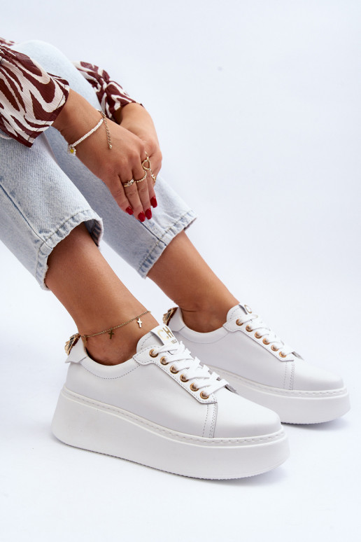 Moteriškos Oda Sneakers modelio batai su platforma CheBello 4367 baltos spalvos
