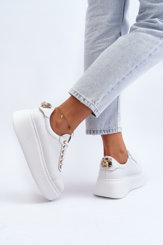 Moteriškos Oda Sneakers modelio batai su platforma CheBello 4367 baltos spalvos