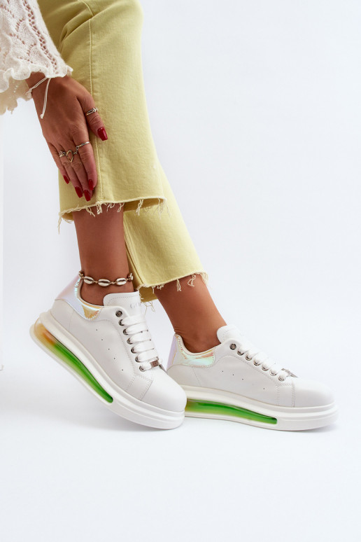 Sneakers modelio batai Moteriškos Oda GOE NN2N4029 baltos spalvos