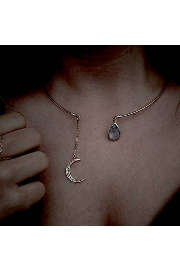 Kaklo papuošalas "Crescent Moon" 2