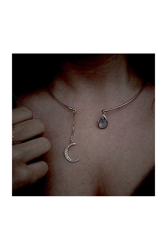 Kaklo papuošalas "Crescent Moon"