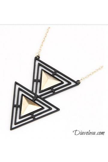 Kaklo papuošalas "Triangle" 2