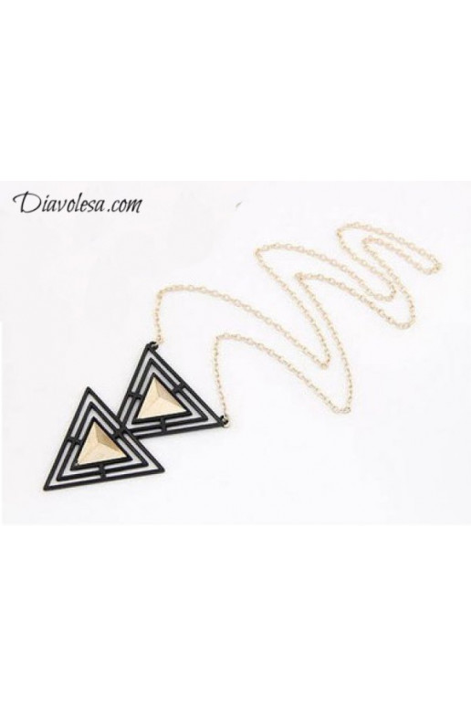 Kaklo papuošalas "Triangle" Kaklo papuošalas "Triangle"