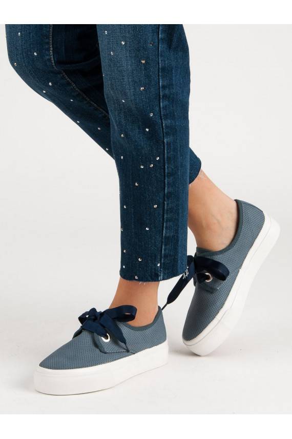 laisvalaikio batai su batraiščiais kaspinais