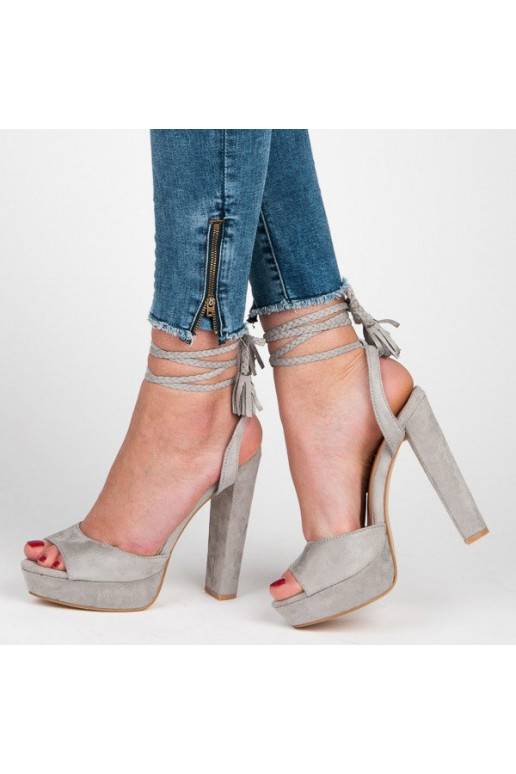 Pilki aukštakulniai sandalai VICES su...