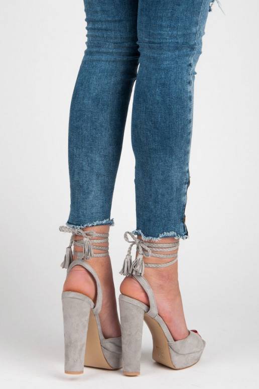 Pilki aukštakulniai sandalai VICES su...