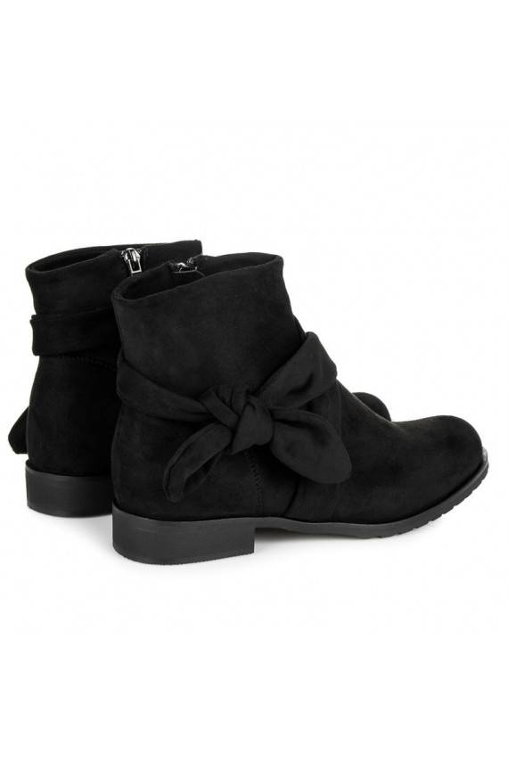 Dirbtinės zomšos juodi aulinukai IDEAL SHOES ES8508B