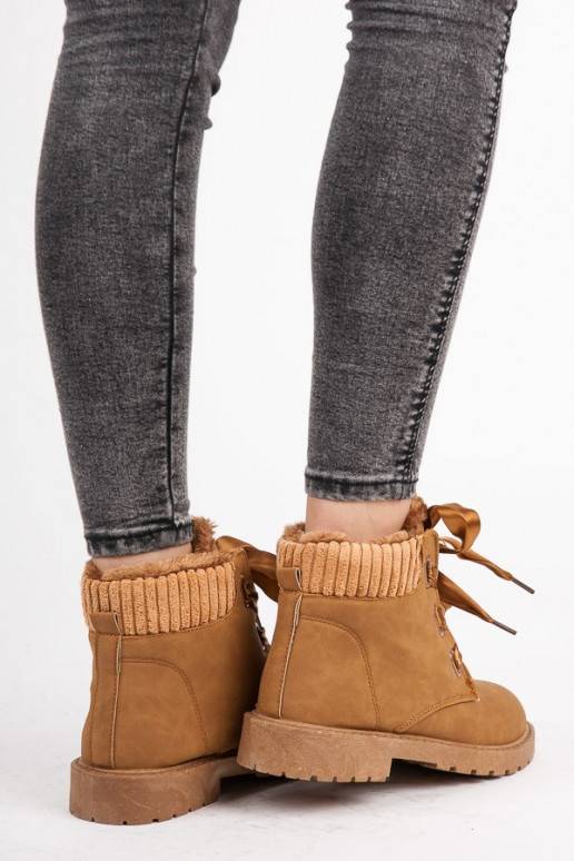 Rudos spalvos aulinukai su satino...