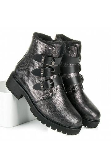 Stilingi pašiltinti Betler... 2