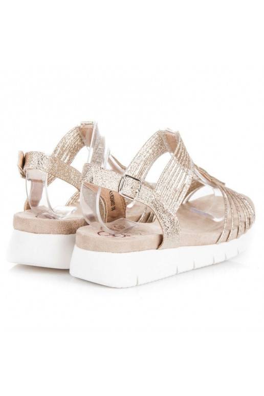 basutės su spindinčiomis akutėmis...