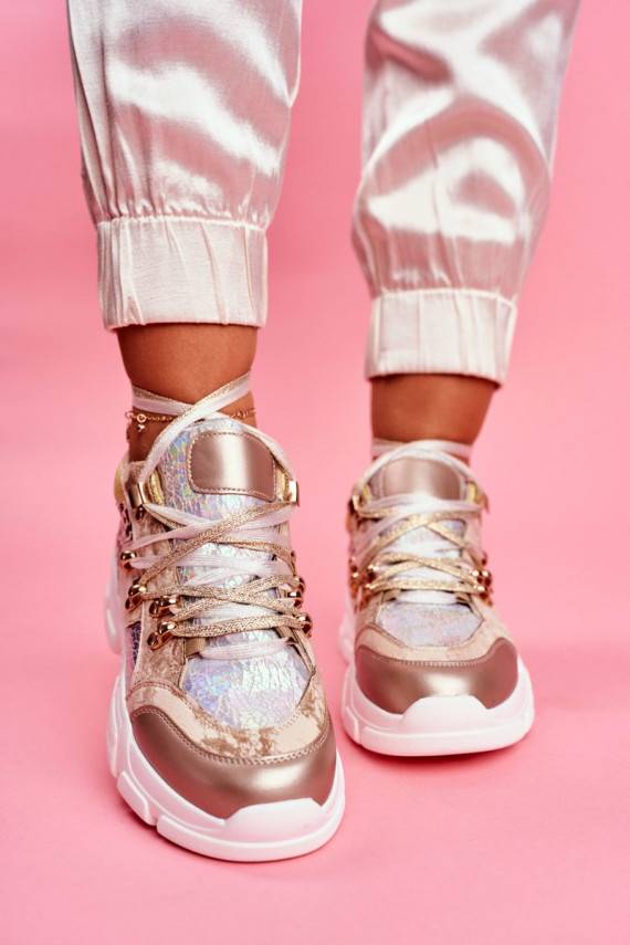 Sportinio stiliaus Moteriški batai Sneakers modelio batai Totally Crazy