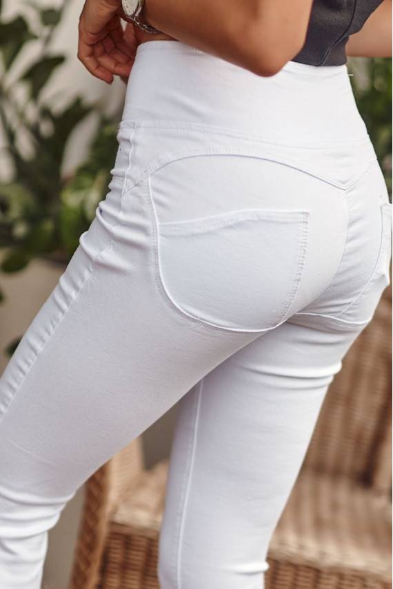 Džinsinės kelnės baltos spalvos 330