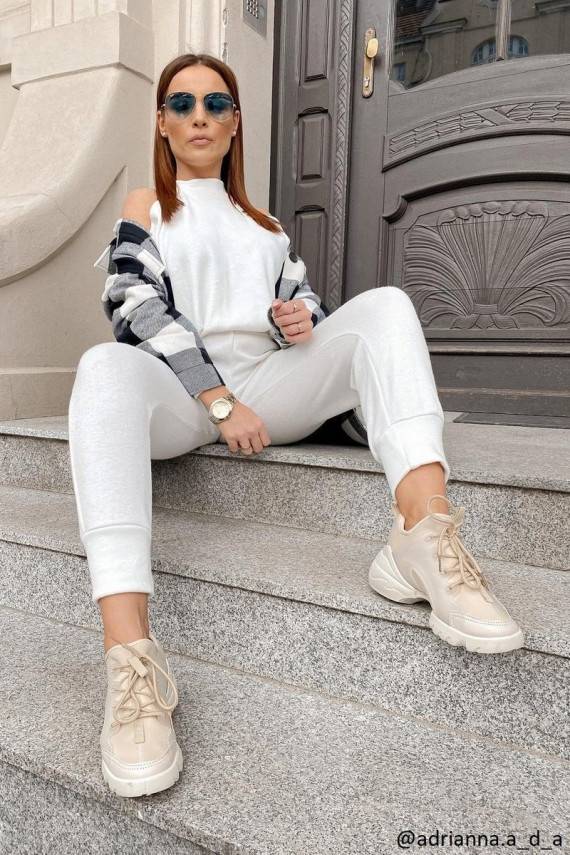 Stilingi laisvalaikio bateliai smėlio spalvos Born This Way