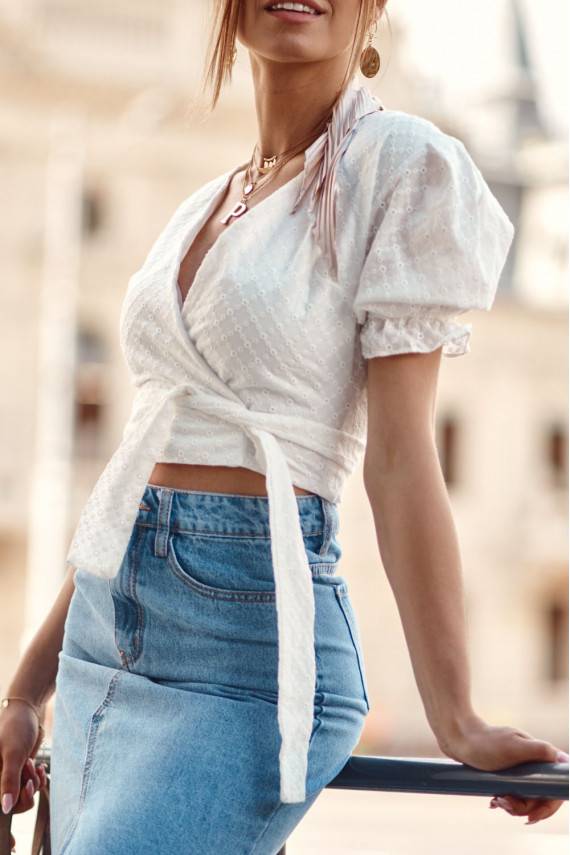 Trumpa palaidinė su siuvinėtais raštais kreminės spalvos 150400