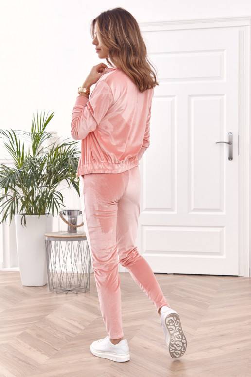 Stilingas laisvalaikio komplektas trumpomis rankovėmis juodos spalvos