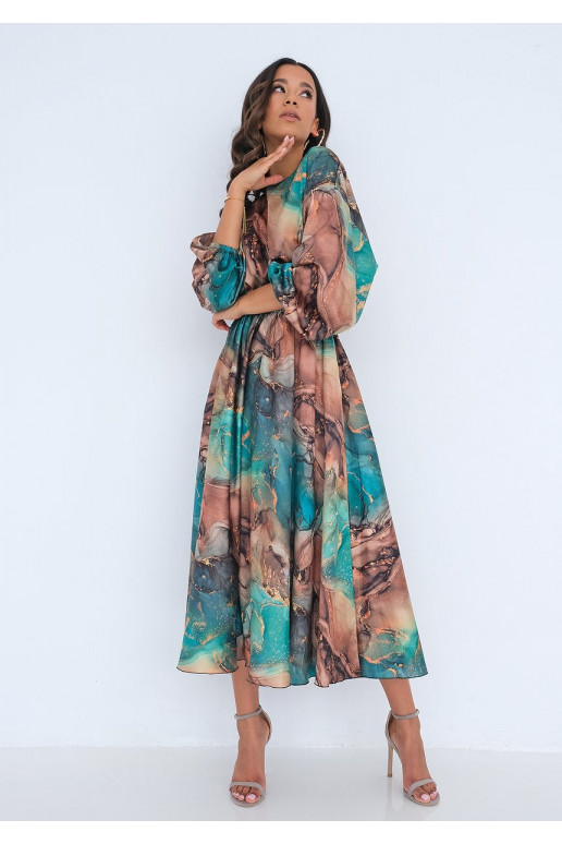 Midi satininė suknelė su raštais Midi satininė suknelė su raštais