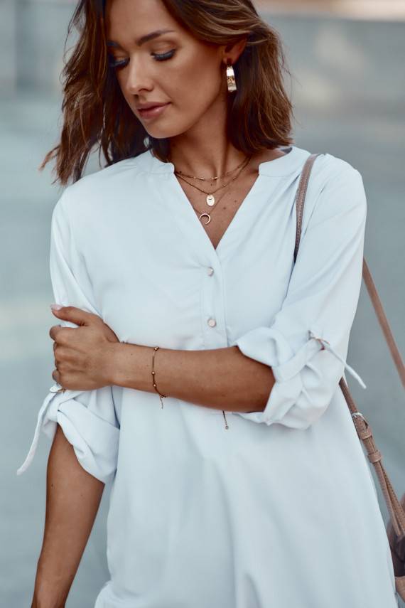 Marškiniai su ilgomis rankovėmis šviesiai mėlynos spalvos