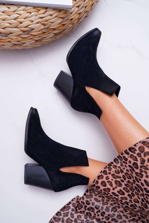 Moteriški aulinukai su kulniukais   natūralios zomšos juodos spalvos Nicole 2430