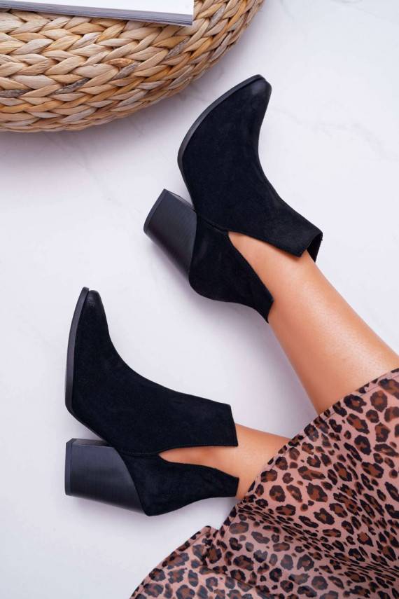 Moteriški aulinukai su kulniukais   natūralios zomšos juodos spalvos Nicole 2430