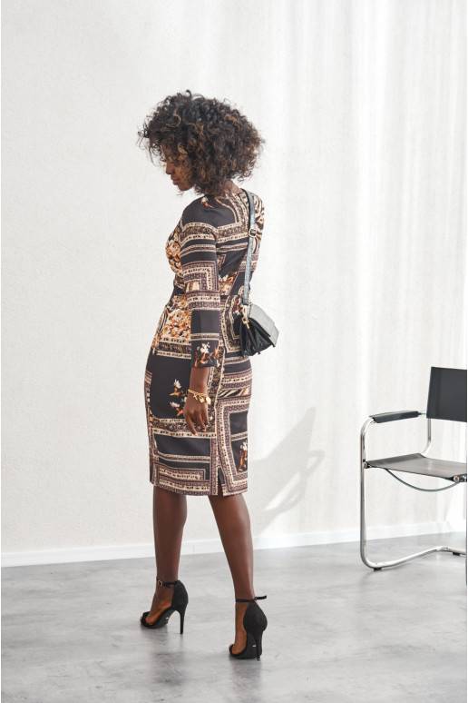 Susiaučiamo modelio suknelė midi su raštais juodos spalvos Susiaučiamo modelio suknelė midi su raštais juodos spalvos