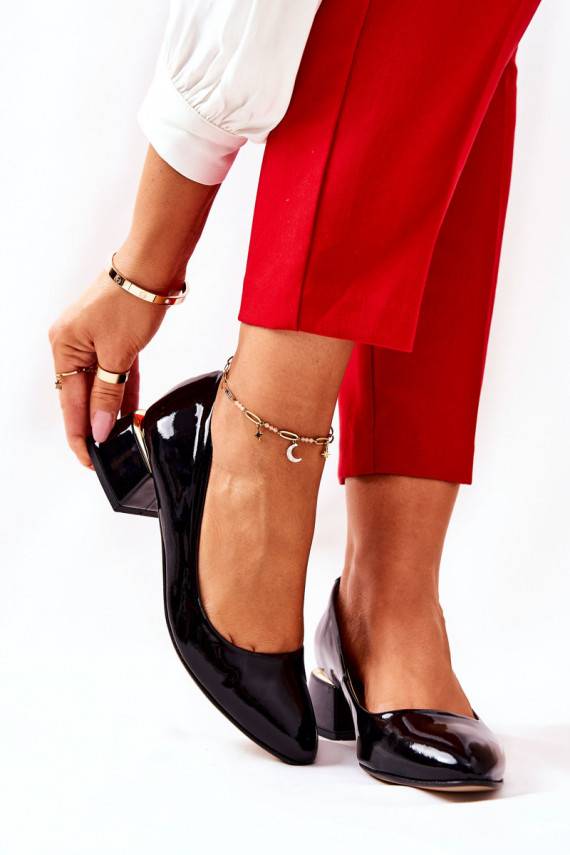 Bateliai   su lako efektu 3118 juodos spalvos