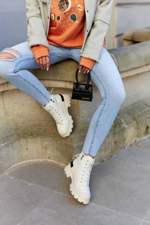 Moteriški aulinukai dramblio kaulo spalvos Larina