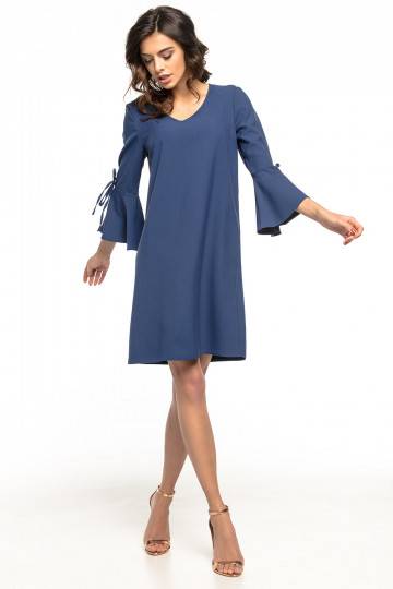 Mėlynos spalvos suknelė su...