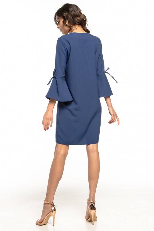 Mėlynos spalvos suknelė su...