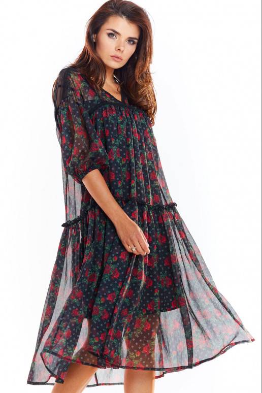 Laisvai krentanti gėlėta suknelė iš...