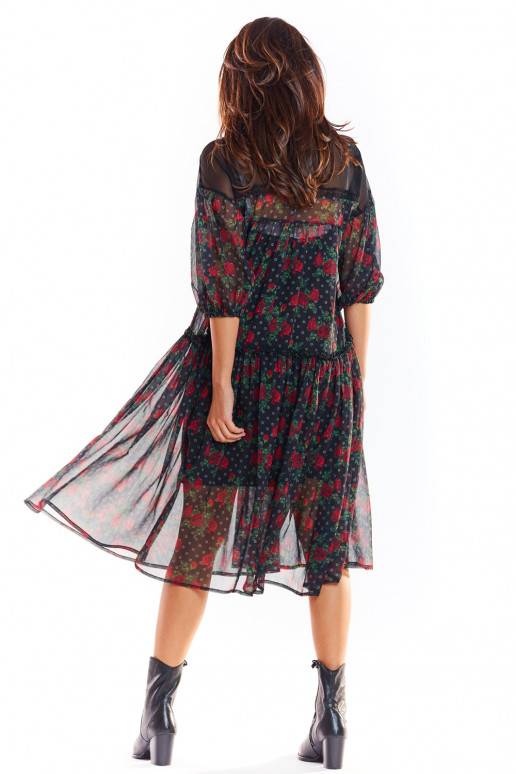 Laisvai krentanti gėlėta suknelė iš...