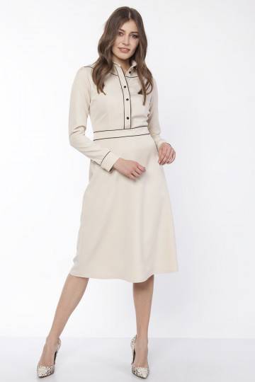 Suknelė ilgomis rankovėmis...