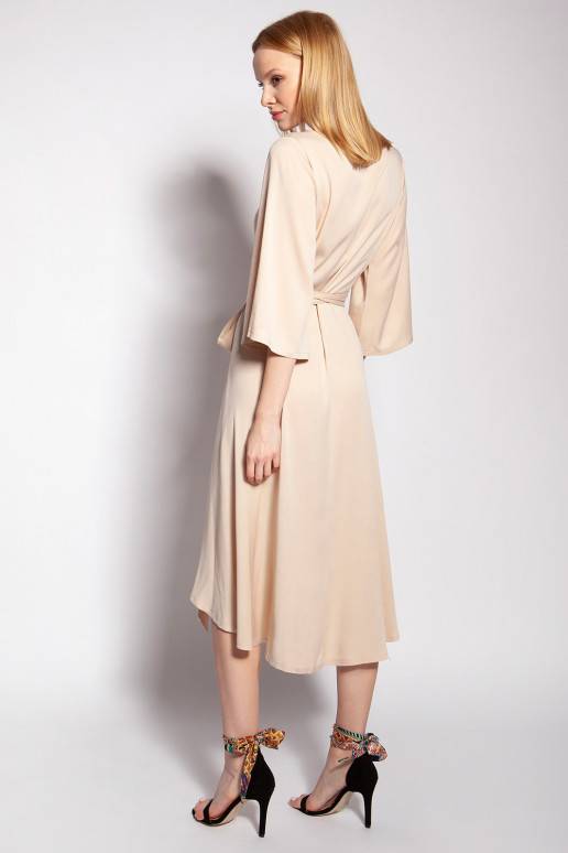 Smėlio spalvos suknelė iš Lanti