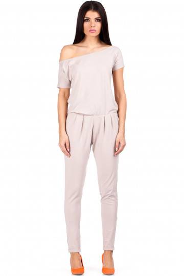 Vientisas kombinezonas...