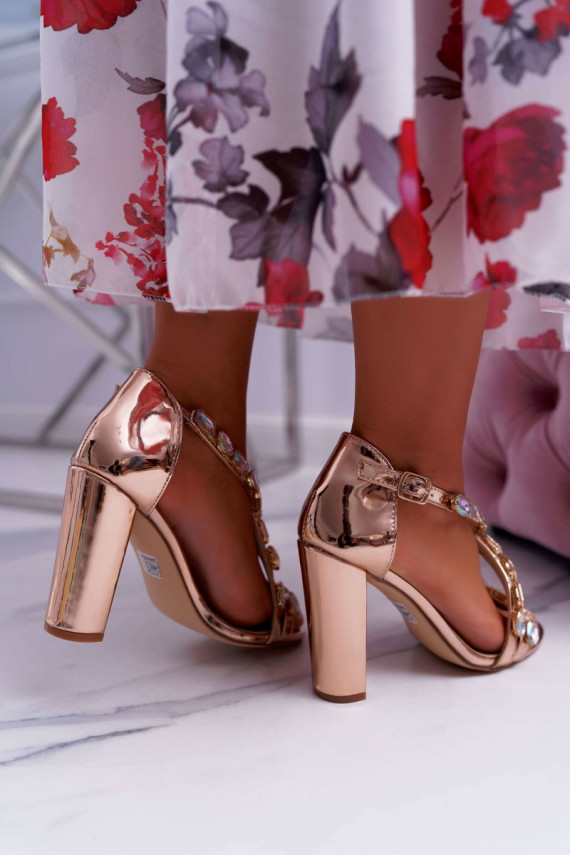 Moteriškos aukštakulnės basutės Lu Boo rausvo aukso spalvos 8258-1 Vernee