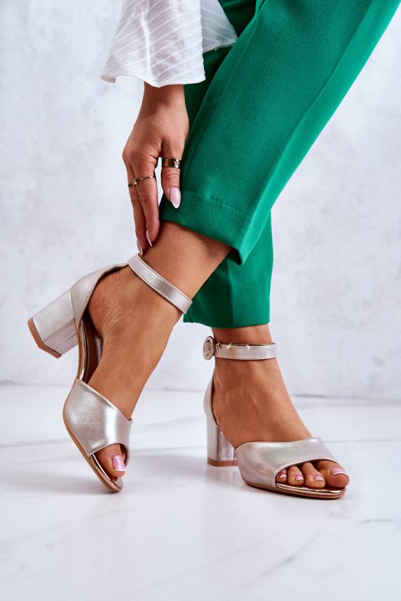 Moteriškos basutės  su kulniukais Vinceza 22-20100 aukso spalvos