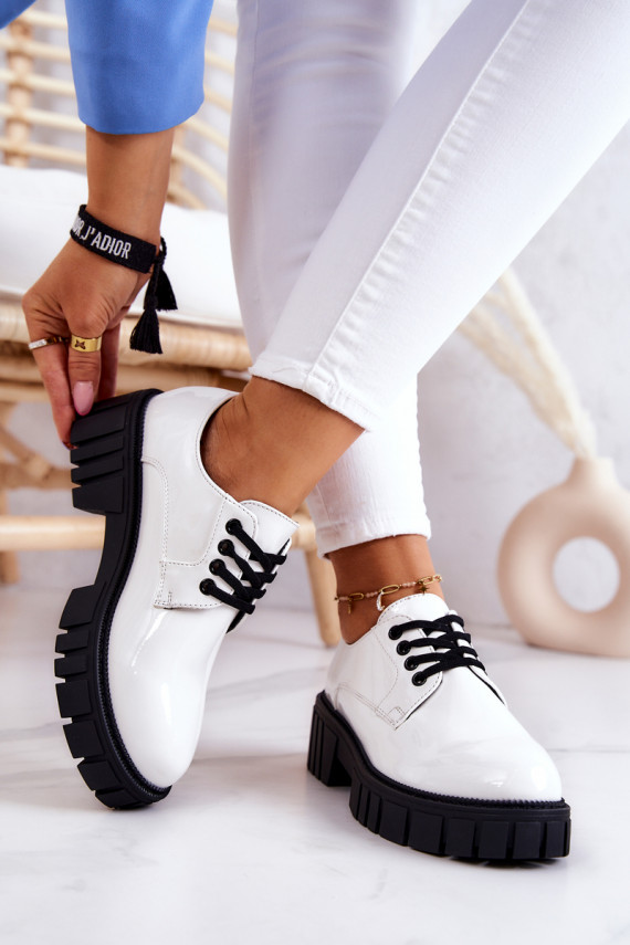 Madingos su lako efektu batai La.Fi baltos spalvos Hallie