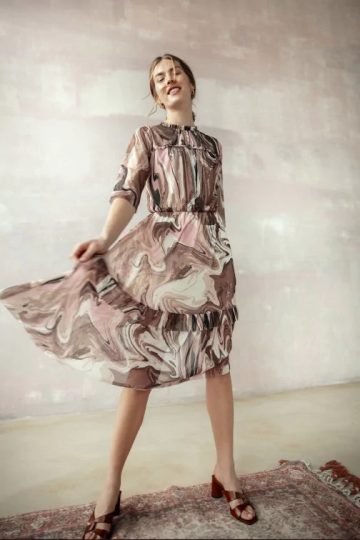 Marga lengvai krentanti...