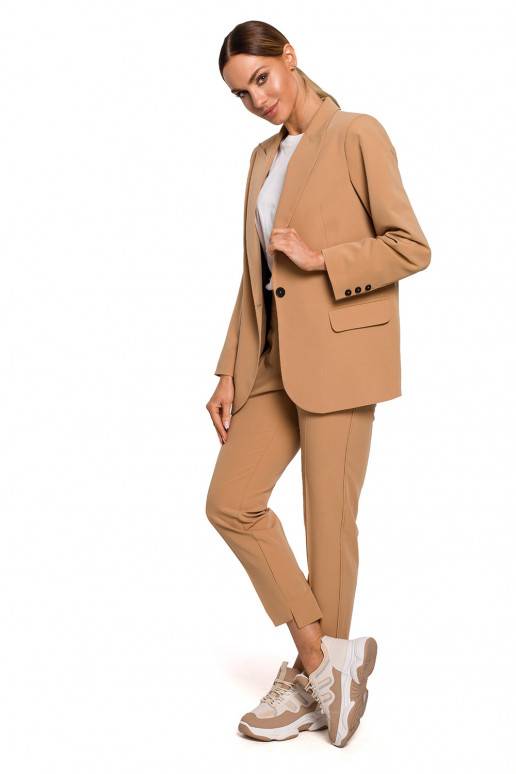 Klasikinis rudos spalvos švarkas iš Moe