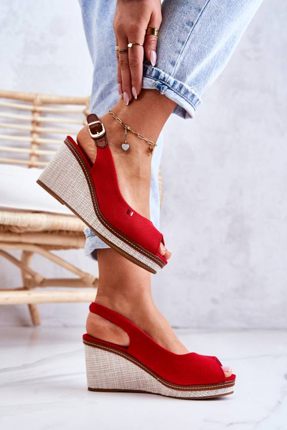   Patogios basutės su sagtelėmis raudonos spalvos Thallas