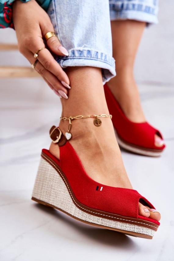   Patogios basutės su sagtelėmis raudonos spalvos Thallas