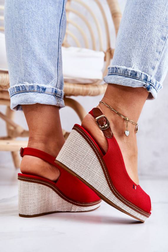   Patogios basutės su sagtelėmis raudonos spalvos Thallas