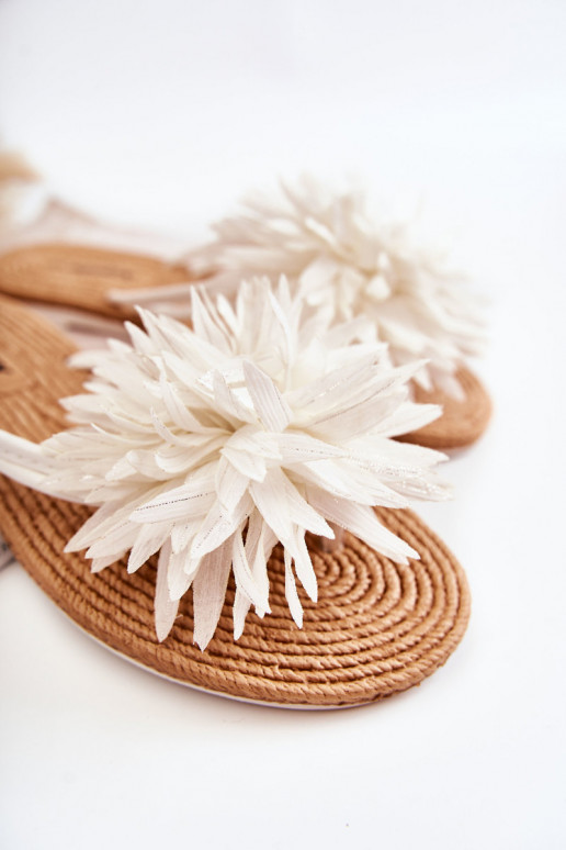   Šlepetės   baltos spalvos Eviana