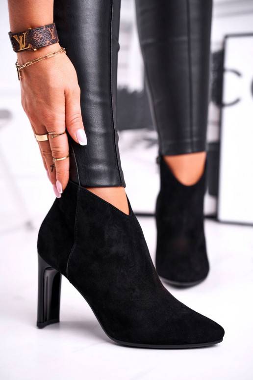   Aulinukai su kulniukais Laura Messi juodos spalvos 2200