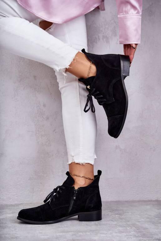 iš zomšos Aulinukai  su raišteliais Nicole 2781 juodos spalvos