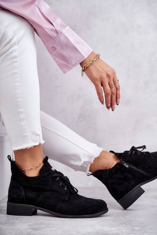 iš zomšos Aulinukai  su raišteliais Nicole 2781 juodos spalvos