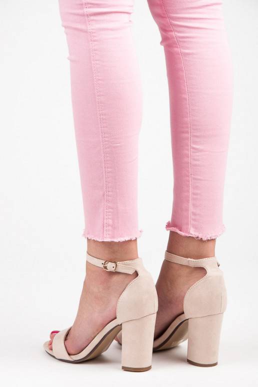 Kreminės Moteriškos zomšinės...