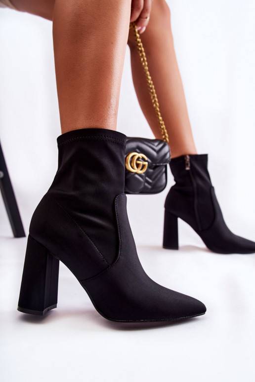   Aulinukai medžiaginės su kulniukais juodos spalvos Amile